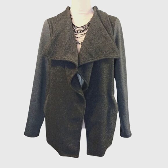 Doe & Rae Grey Two Tone Open Front Knit Cardigan with Pockets Medium - Picture 2 of 14